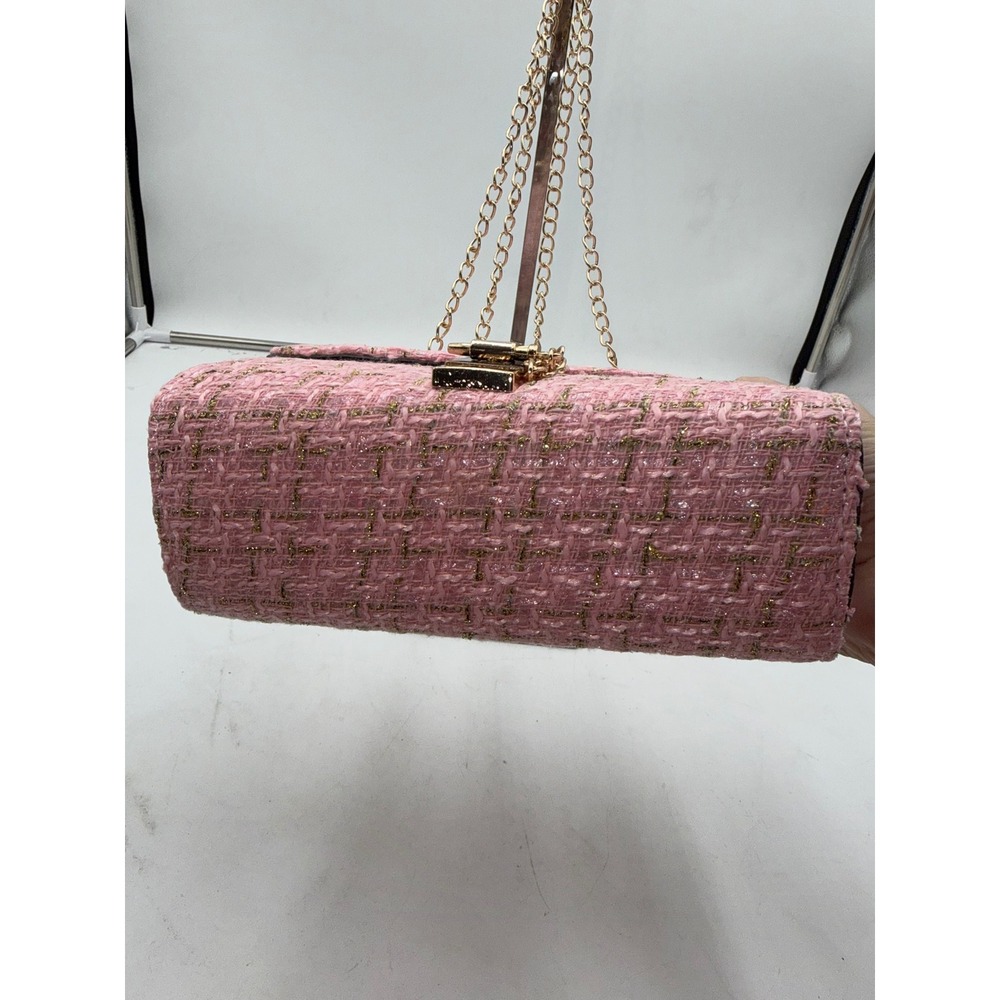 Pink Tweed Gold Metallic Chain Strap Fashion Shoulder Bag with Turn Lock Closure - Picture 4 of 9